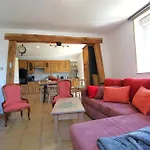 La Louviere Sauna Nature Centre A Apartmán *