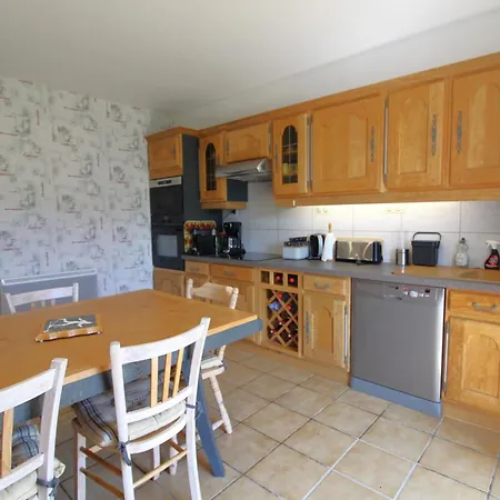 Apartment La Louviere Sauna Nature Centre A *